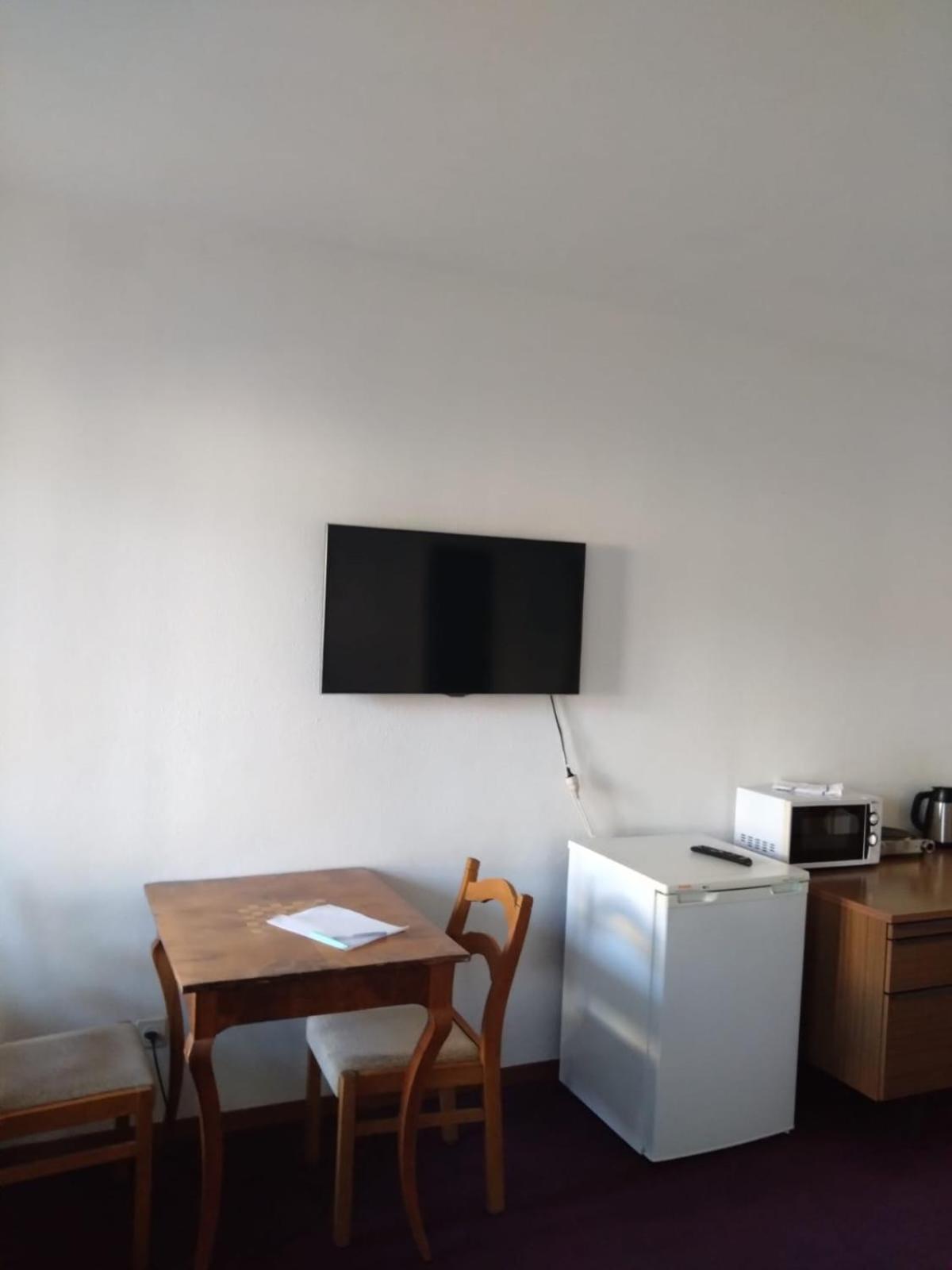 1 Zimmer Studio Mit Kitchenette باد ريغاز المظهر الخارجي الصورة